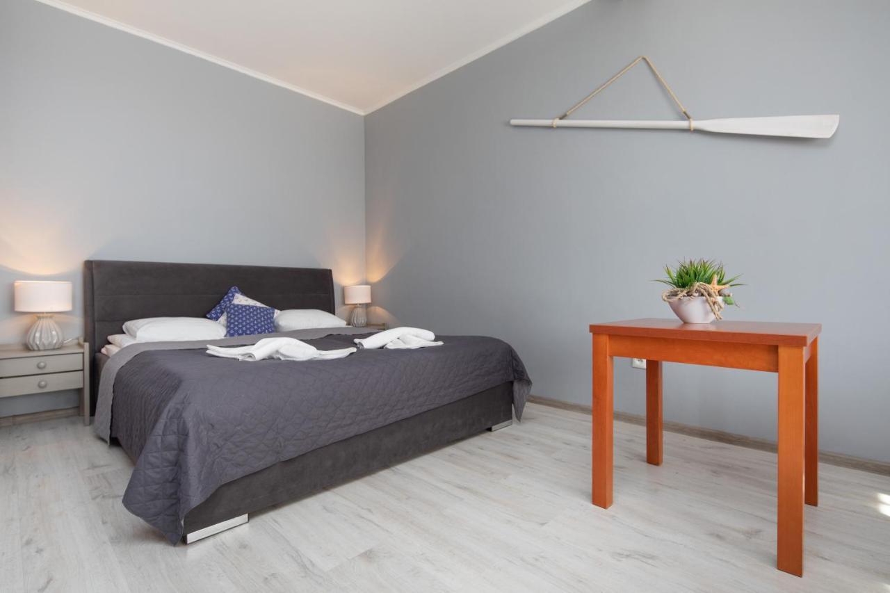 Villa Livia นีคอร์เซ ภายนอก รูปภาพ
