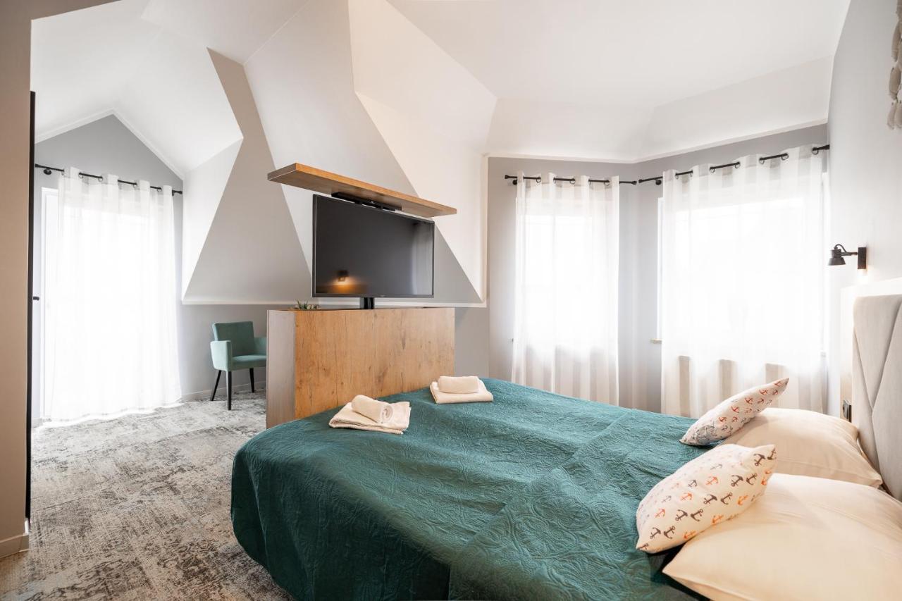 Villa Livia นีคอร์เซ ภายนอก รูปภาพ
